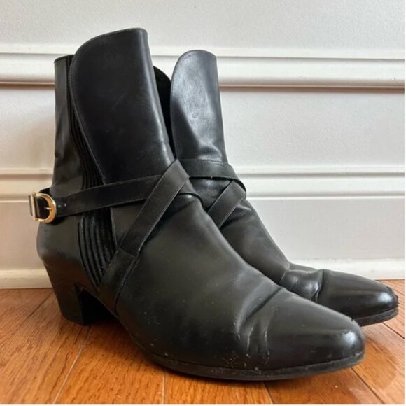 Salvatore Ferragamo black leather ankle boots booties size 9.5 - Picture 3 of 12